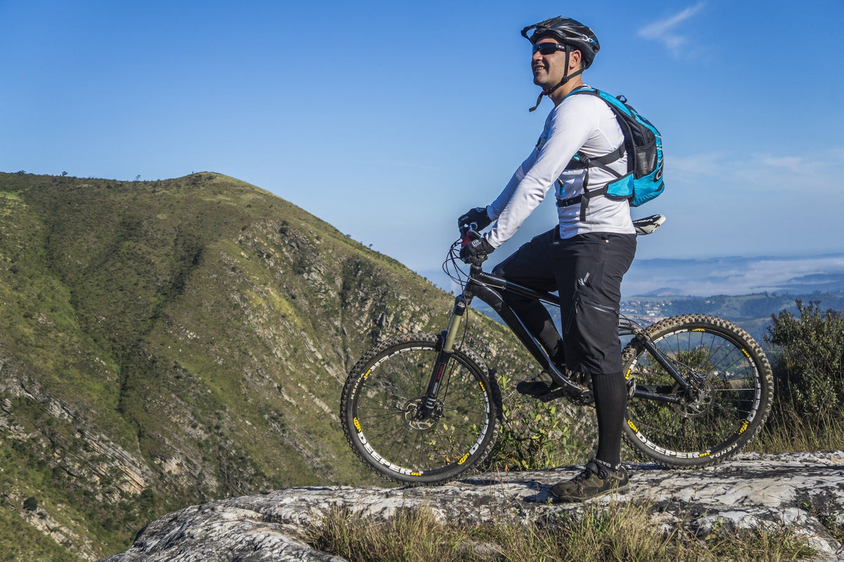 Cycling Gear Upgrade Guide: ROCKBROS 32L Waterproof Panniers vs. 34L Carbon Rear Rack Bag – Which One Fits You Best?