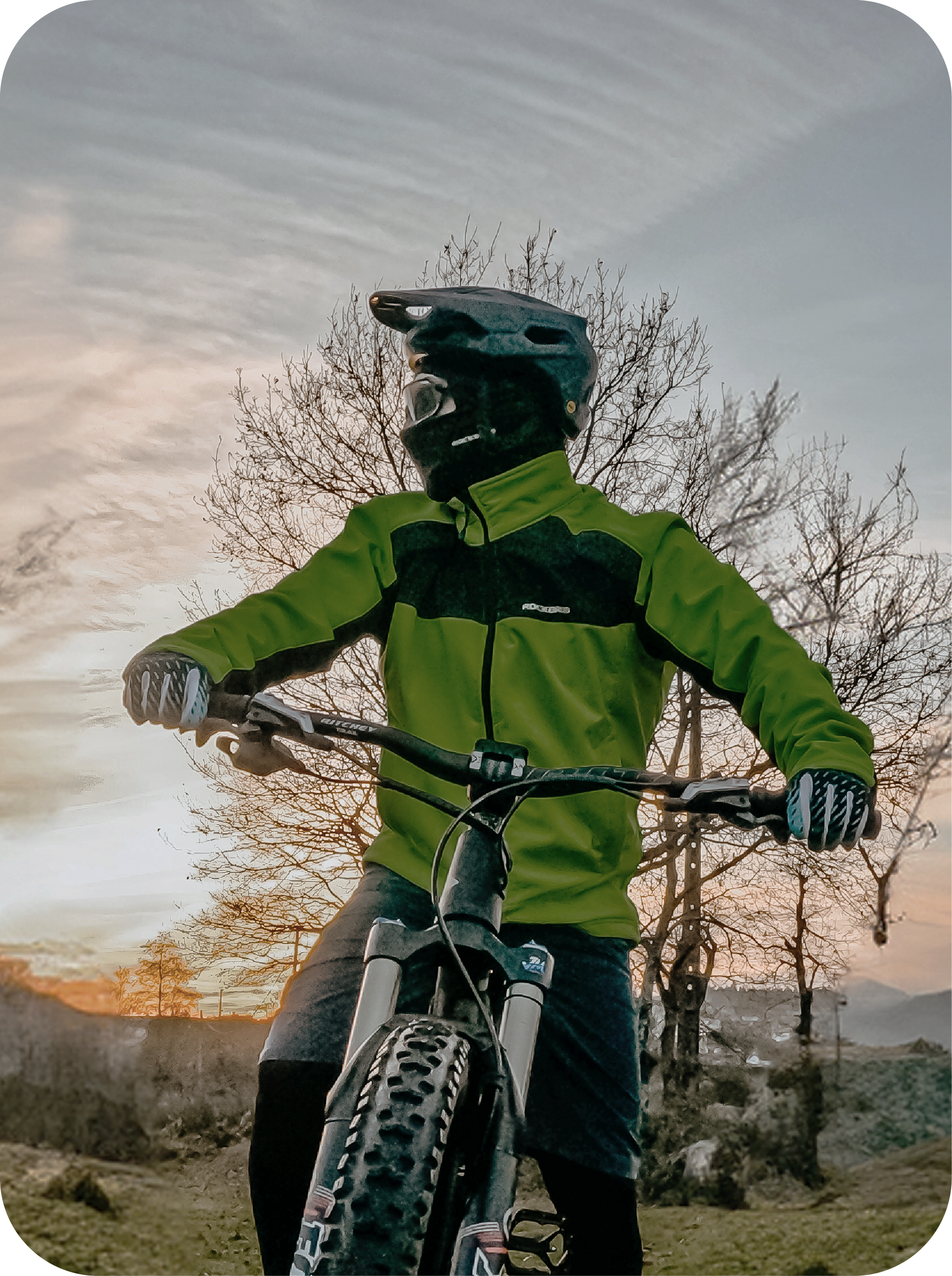 ROCKBROS mountain biking gear with rider on trail