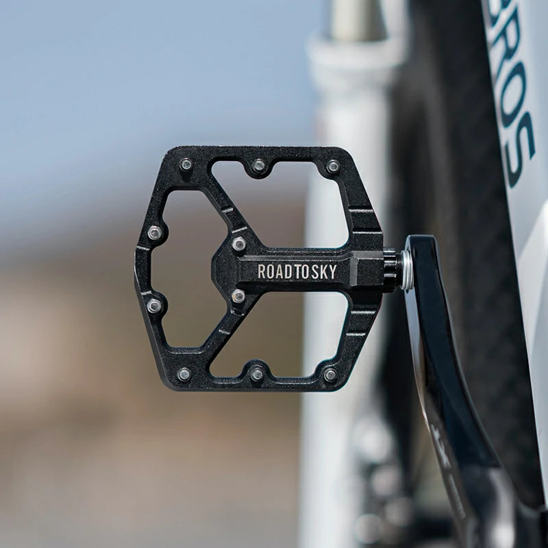 ROCKBROS Large Tread CNC Aluminum Pedals with Sealed Bearings-Road To Sky
