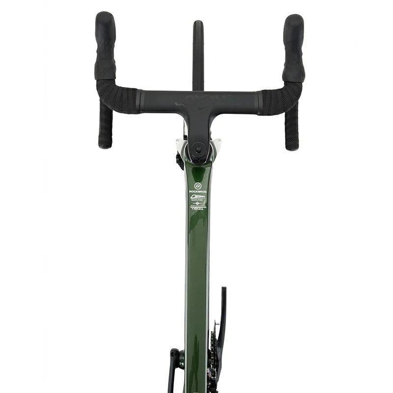 Lightweight carbon frame enhances performance and agility
