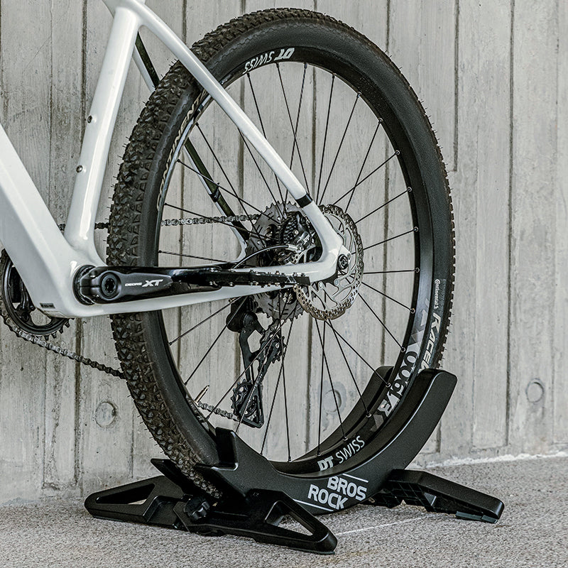 floor-stand-for-versatile-tire-sizes4#color_black