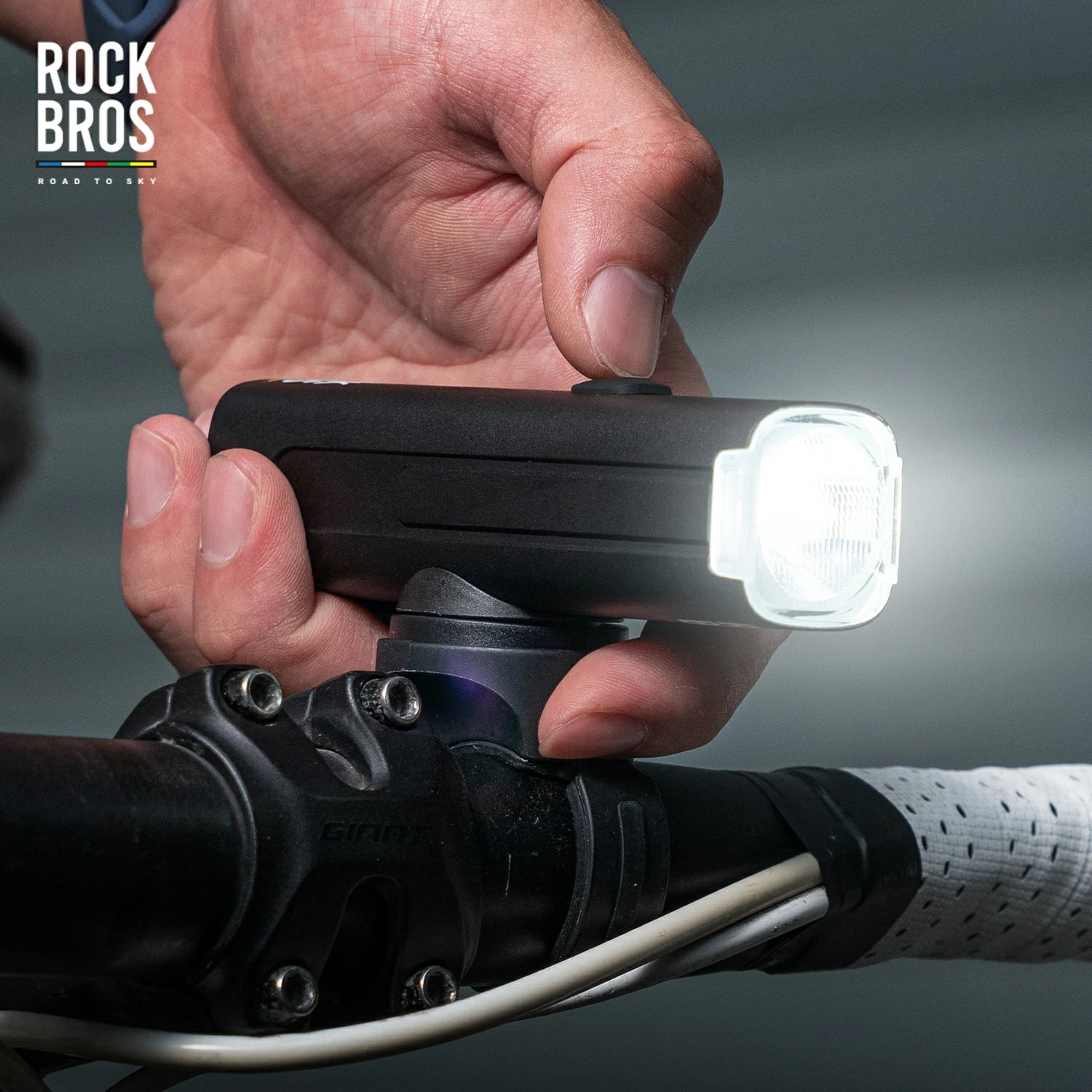 ROAD TO SKY Highlight 600/1200/1500lm usb-c