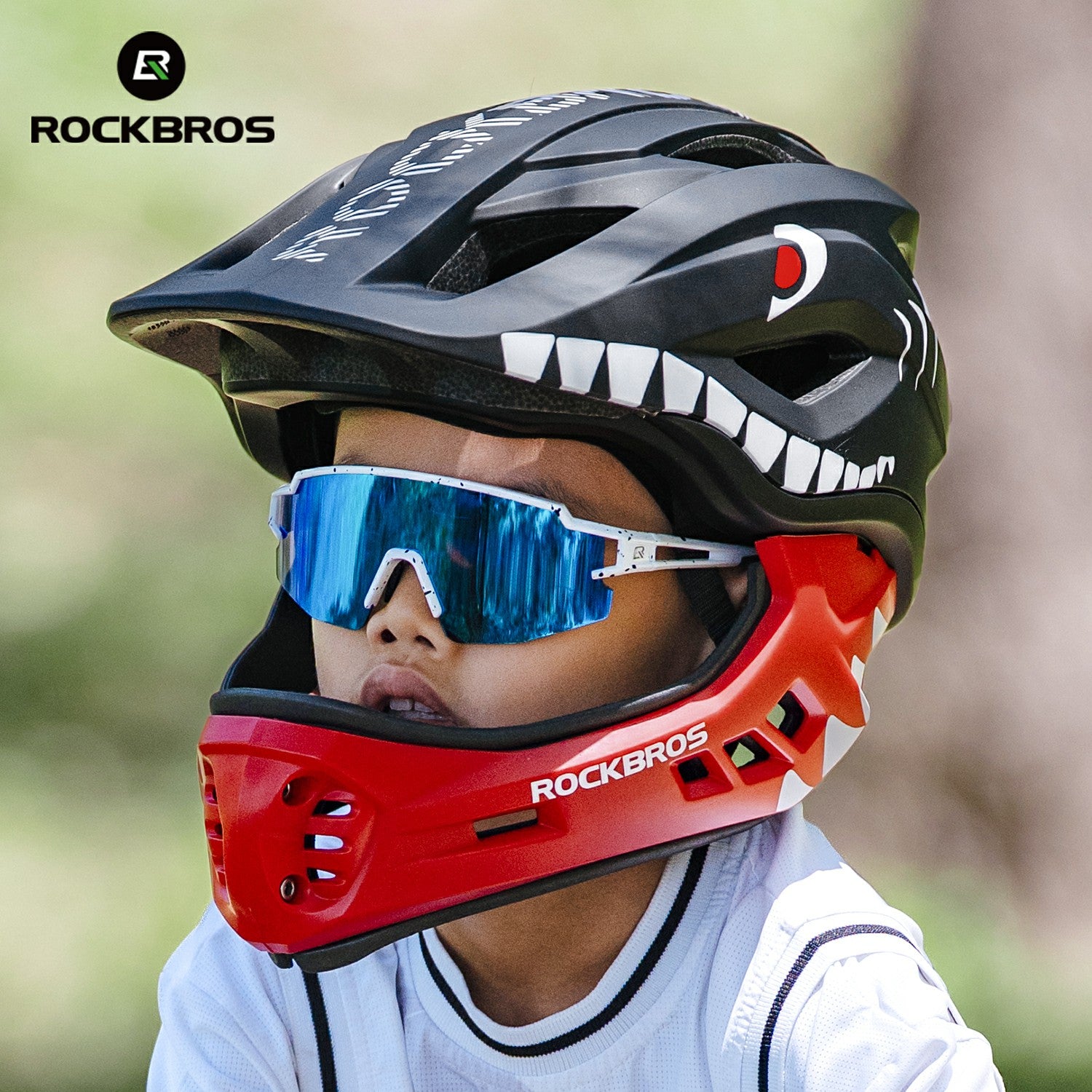 protective full helmet #color_black