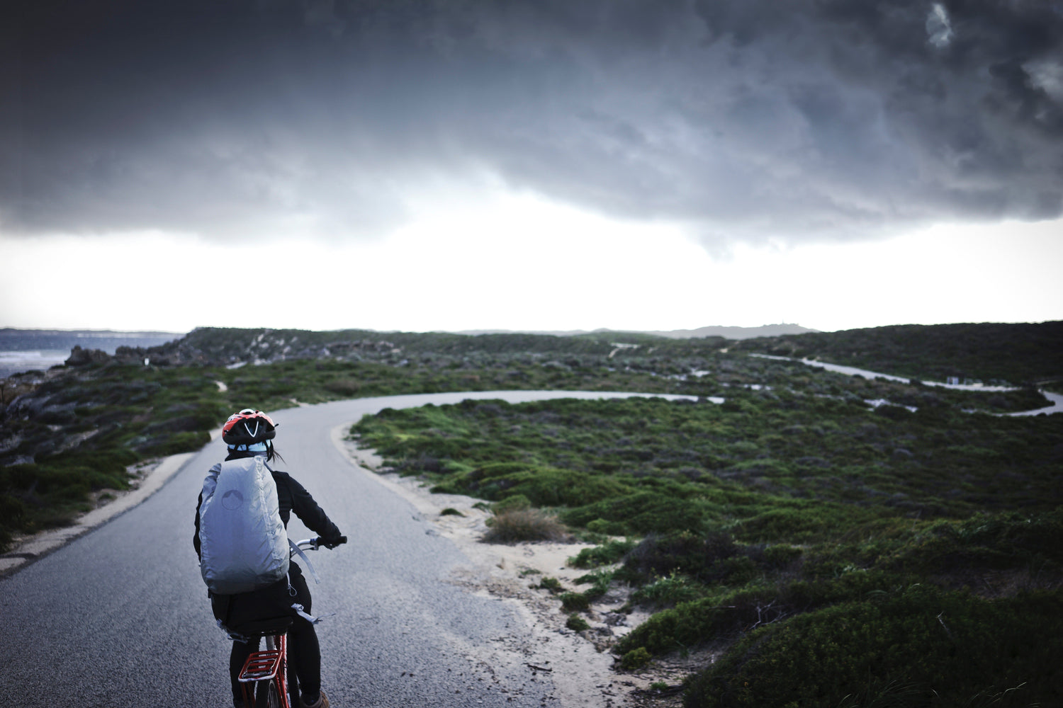 Giving Old Tires a New Life: The Sustainable Story Behind the ROCKBROS 12L Recycled Tire Bag