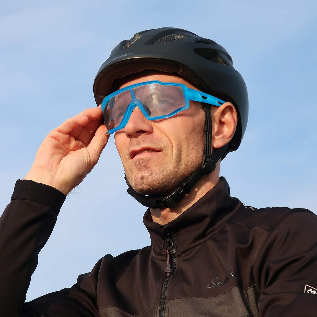 How Do Photochromic Cycling Glasses Work? A Comprehensive Guide