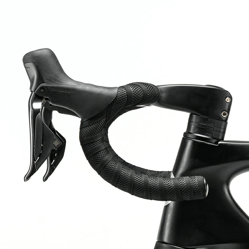 Pegasus - Carbon Fiber Road Bike –  Black and White