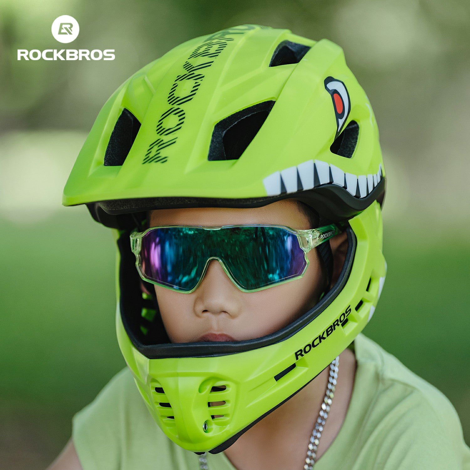 secure and stylish cycling helme#color_green