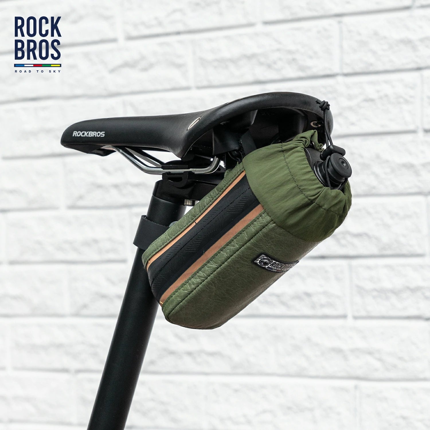 sustainable-eco-friendly-tyvek_-recycled-tire-bike-water-bottle-bags-details